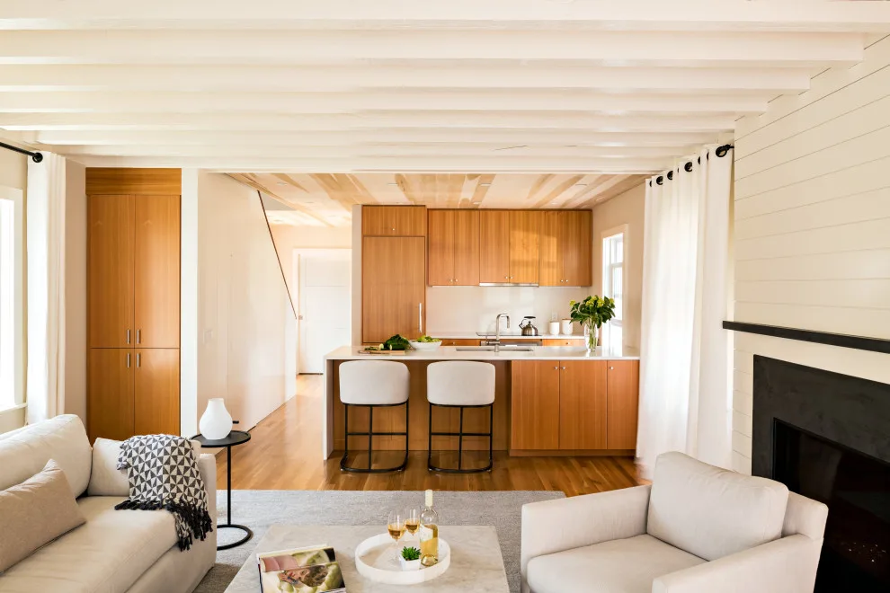 Provincetown Revamp and New Guest Accommodation by Hammer Architects - Photo 12