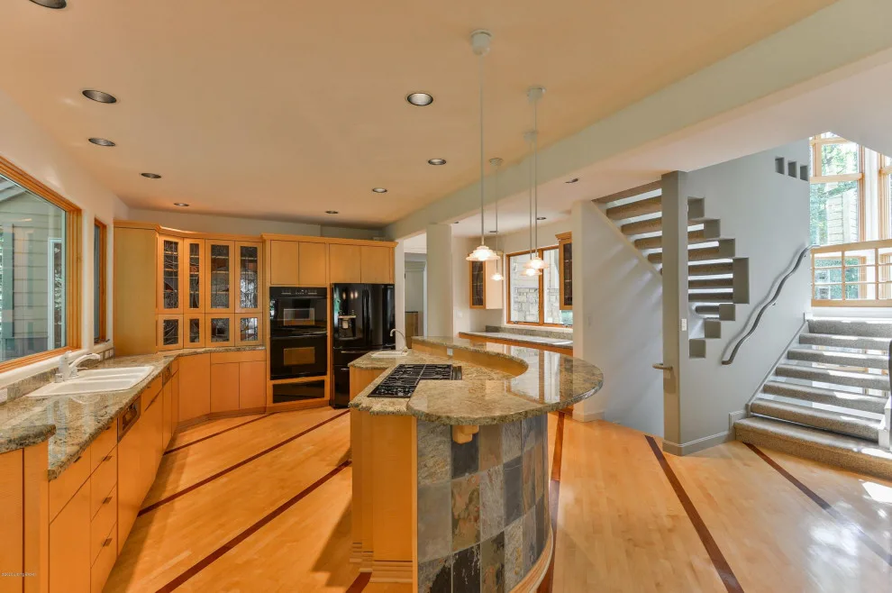 Prow Stone Residence by Jim Peterson Architect Emeritus - Photo 17