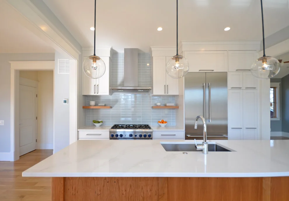 Bungalow in Quebec by FitzHarris Designs, Architects + Designers - Photo 6