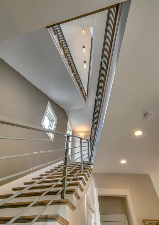 Railway Home by ArchiNerd PLLC - Photo 3