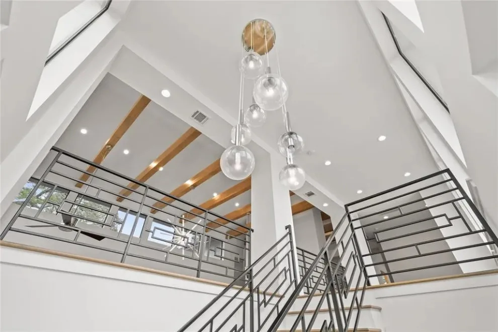 Garland Architects, LLC - Photo 13