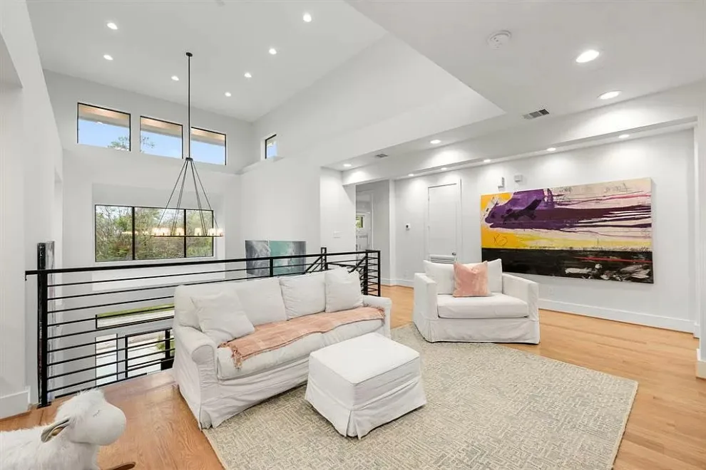 Garland Architects, LLC - Photo 9