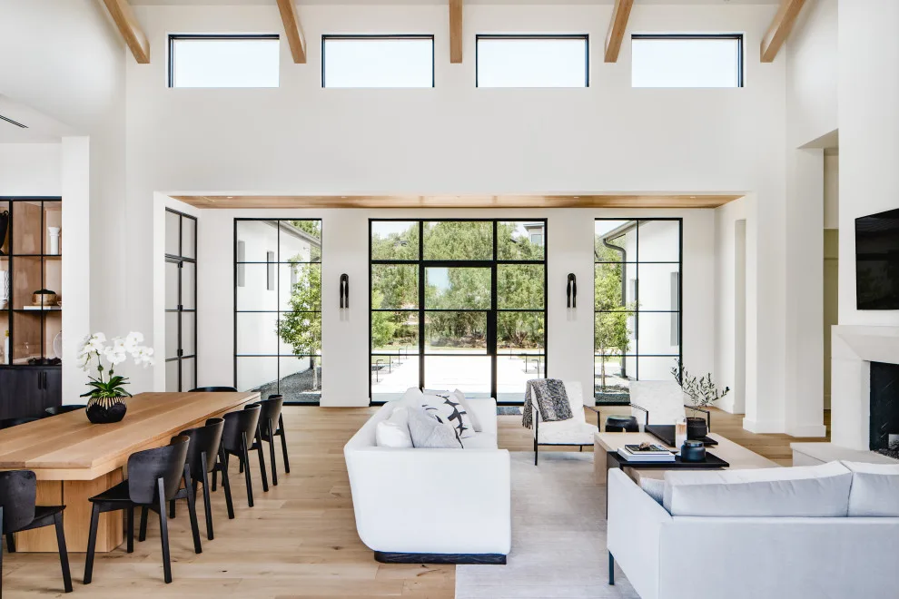 Rayner Shift by Vanguard Studio Inc. - Photo 8