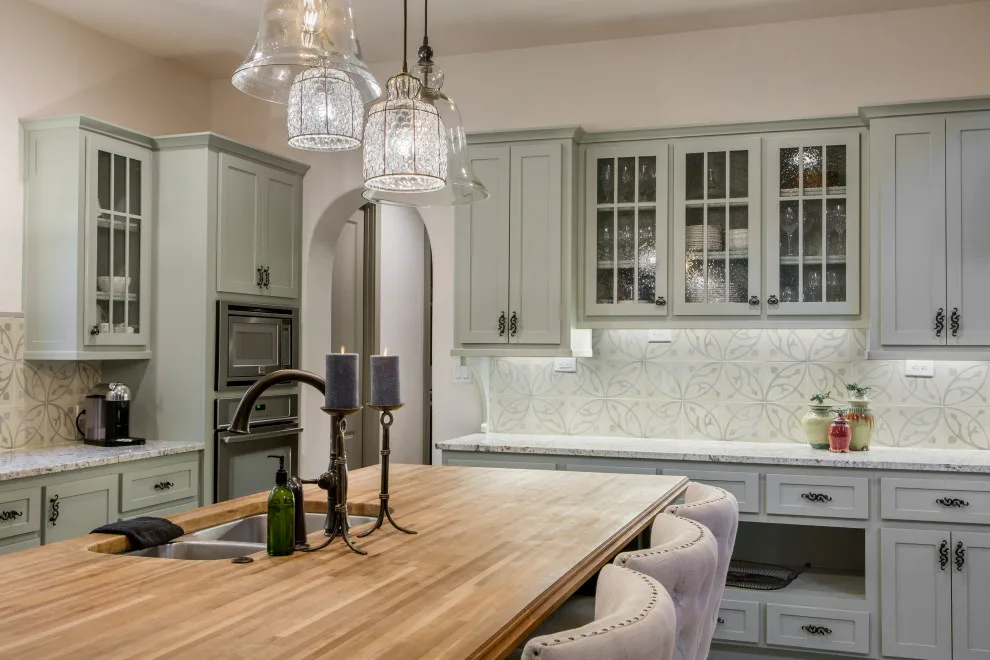 Creative English Arts and Crafts by Heritage Design Studio - Photo 9
