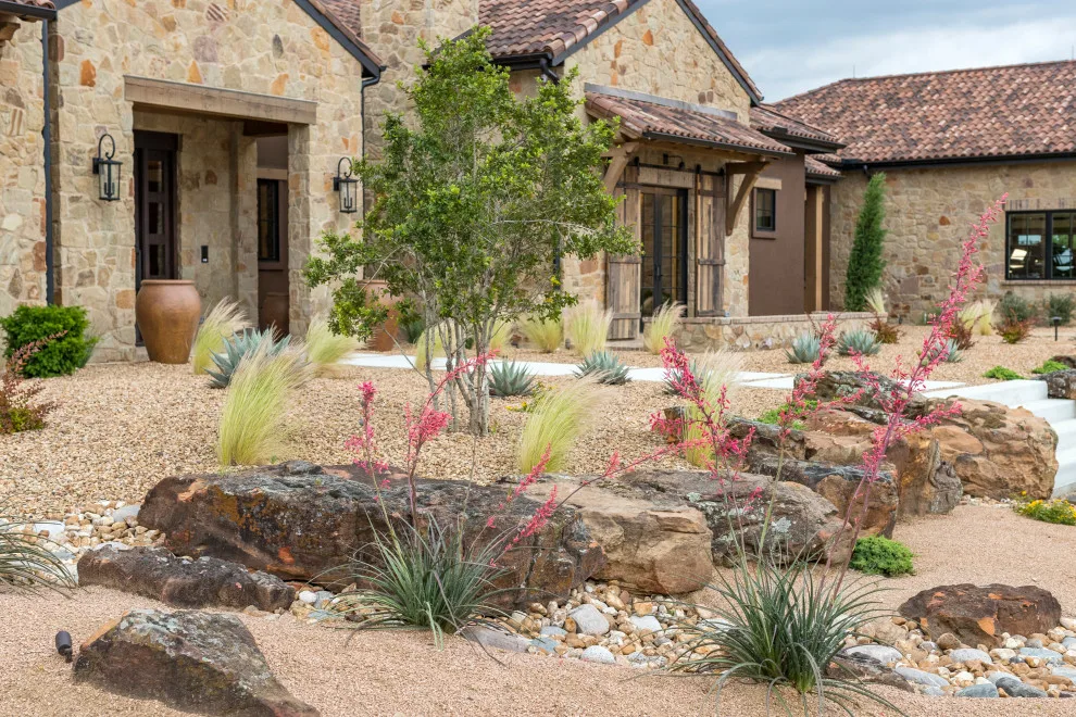 Tuscany Farmhouse by Heritage Design Studio - Photo 13