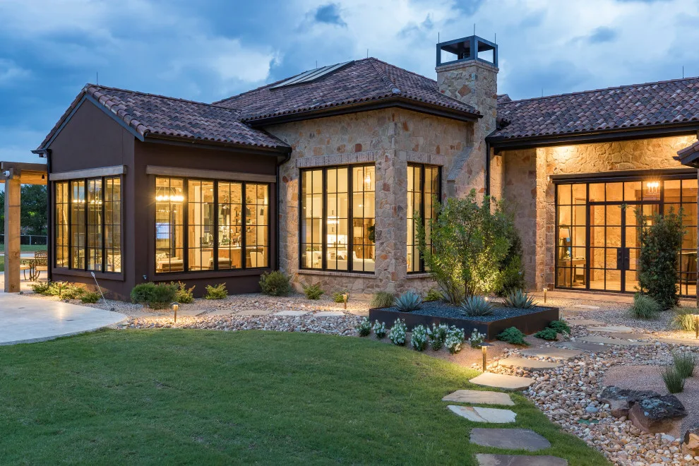 Tuscany Farmhouse by Heritage Design Studio - Photo 8