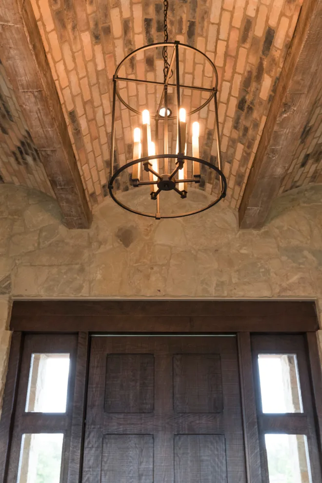 Tuscany Farmhouse by Heritage Design Studio - Photo 9