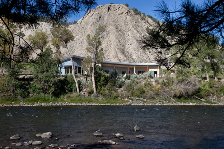 Home by the Roaring Fork by Land + Shelter - Photo 6