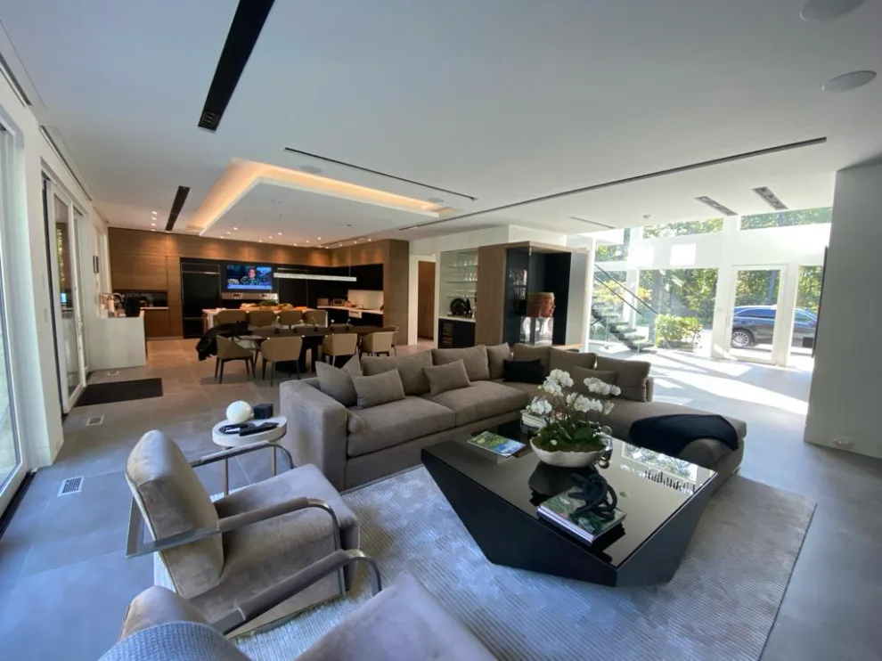 Project Two Thousand Eight by V3 Architectural Group - Photo 4