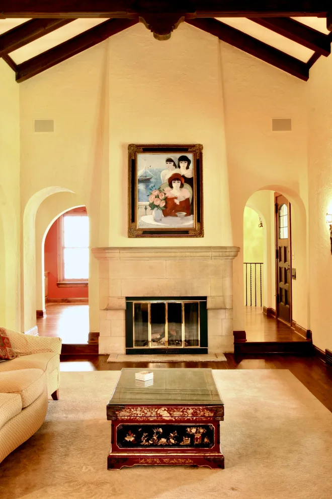 Updated Mediterranean by James McNeal Architecture And Design - Photo 5