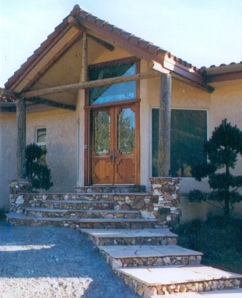 Reyes-Conway Project by J.P. Copoulos, Architect - Photo 2