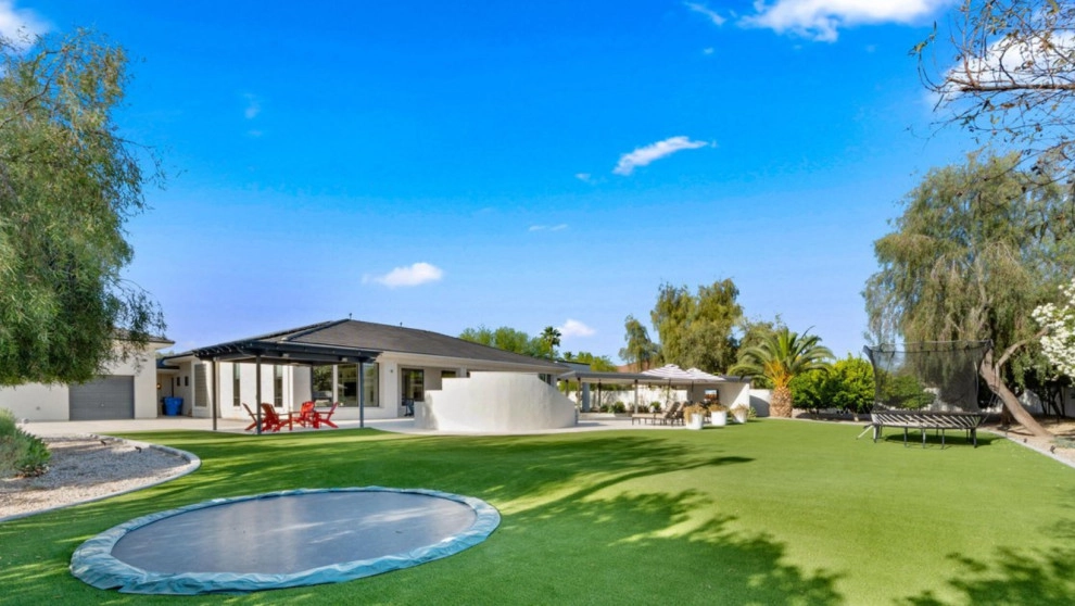 Oasis Turf & Paver Inc - Photo 3