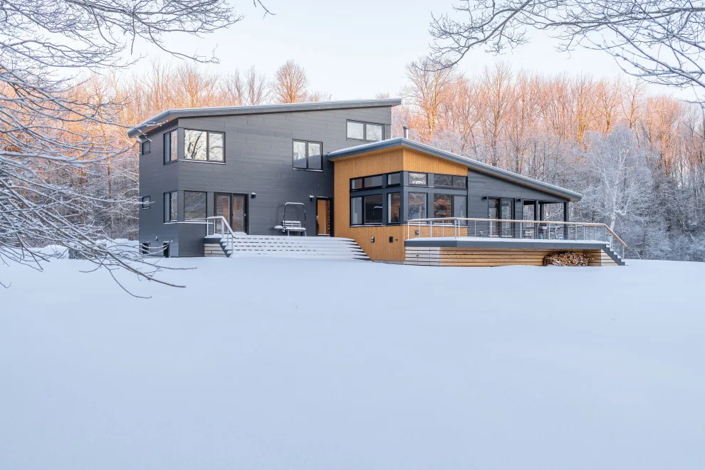 Bend River Home by BRIBURN - Architecture For Life - Photo 22