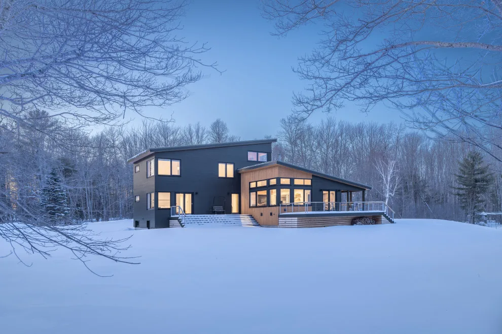 Bend River Home by BRIBURN - Architecture For Life - Photo 24