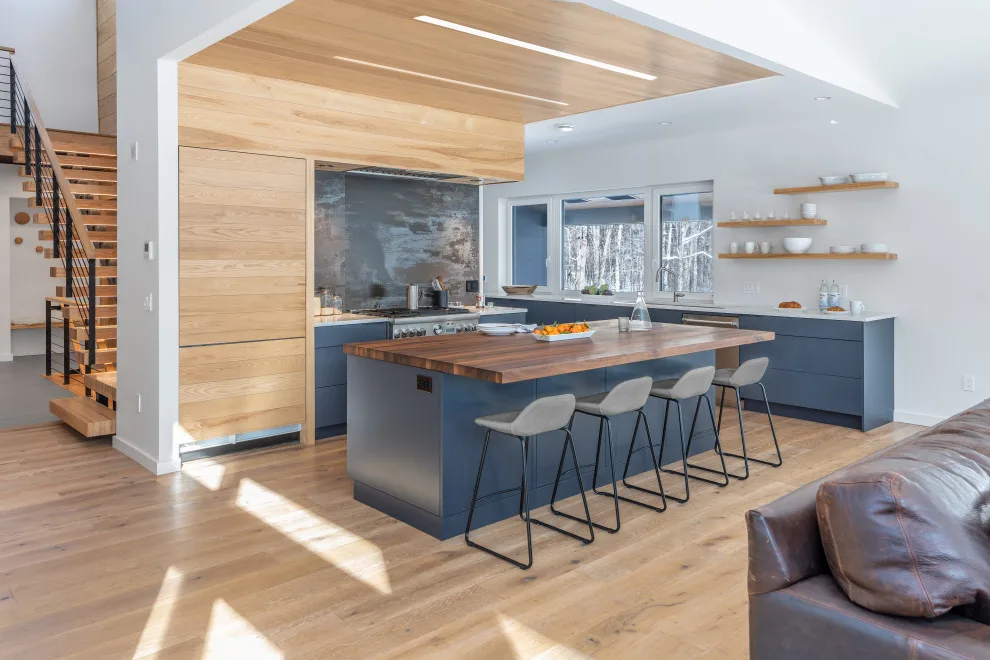Bend River Home by BRIBURN - Architecture For Life - Photo 10