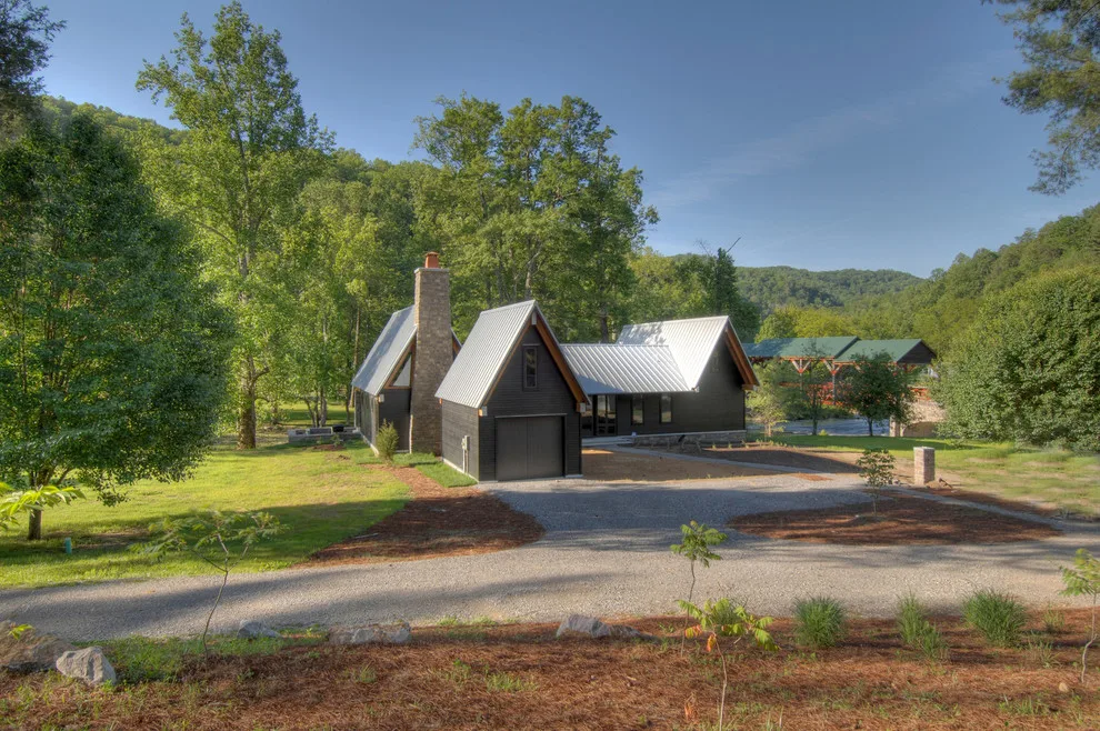Tellico Lodge by Hefferlin & Kronenberg Architects - Photo 12