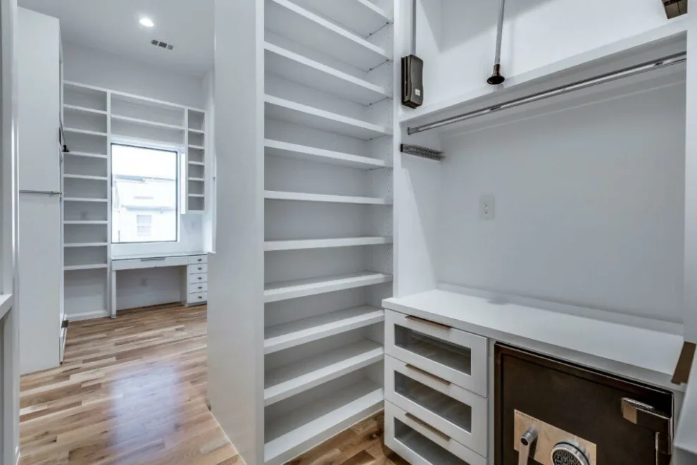 Contemporary River Oaks by Design DCA - Photo 33