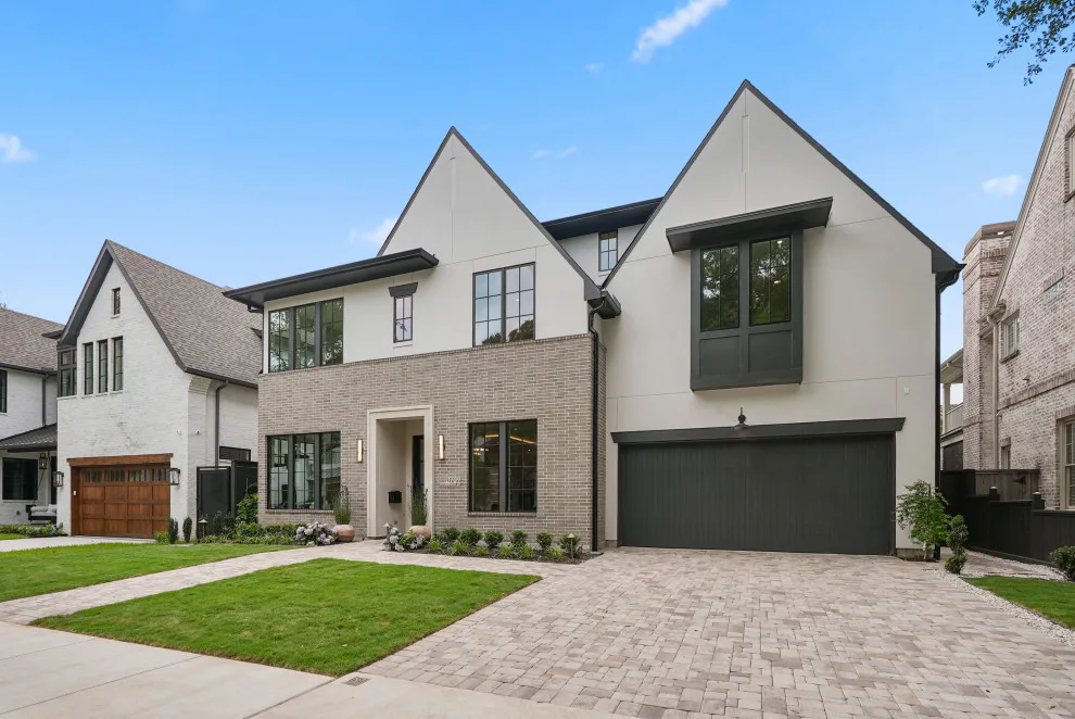 River Oaks Contemporary Classic by Design DCA - Photo 16