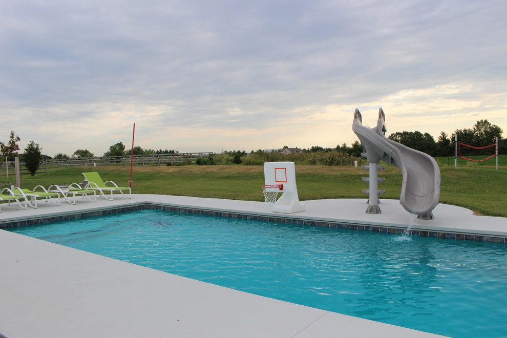 Residential Pools by Vande Hey Company, Inc - Photo 14