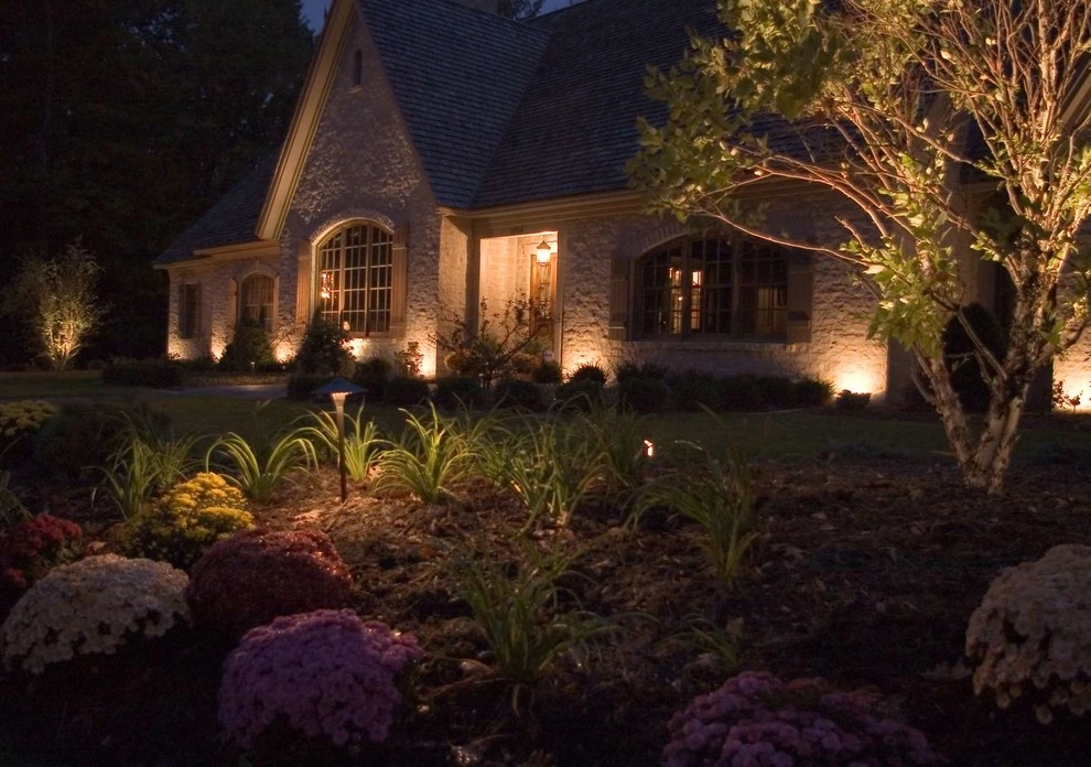 Outdoor Residential Lighting by Vande Hey Company, Inc - Photo 10