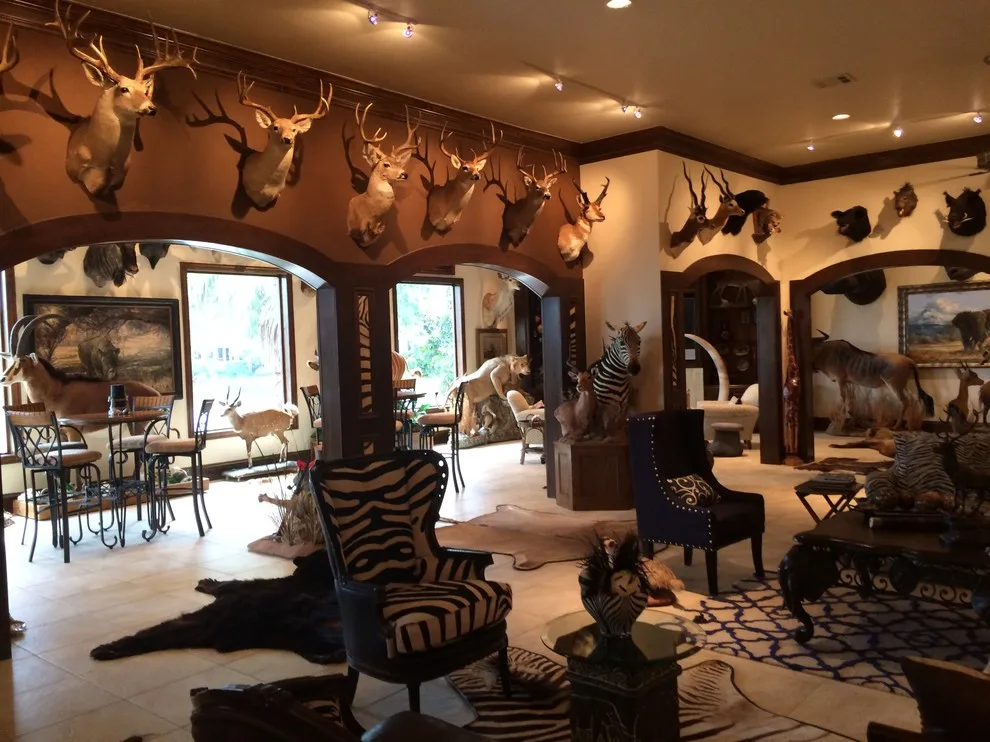 Robert J Rod Award Chamber by Newell's Designs - Photo 2