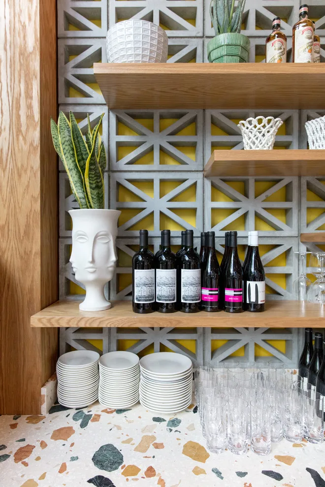 Roberta's Eatery by Studio Jesse James Architects - Photo 4