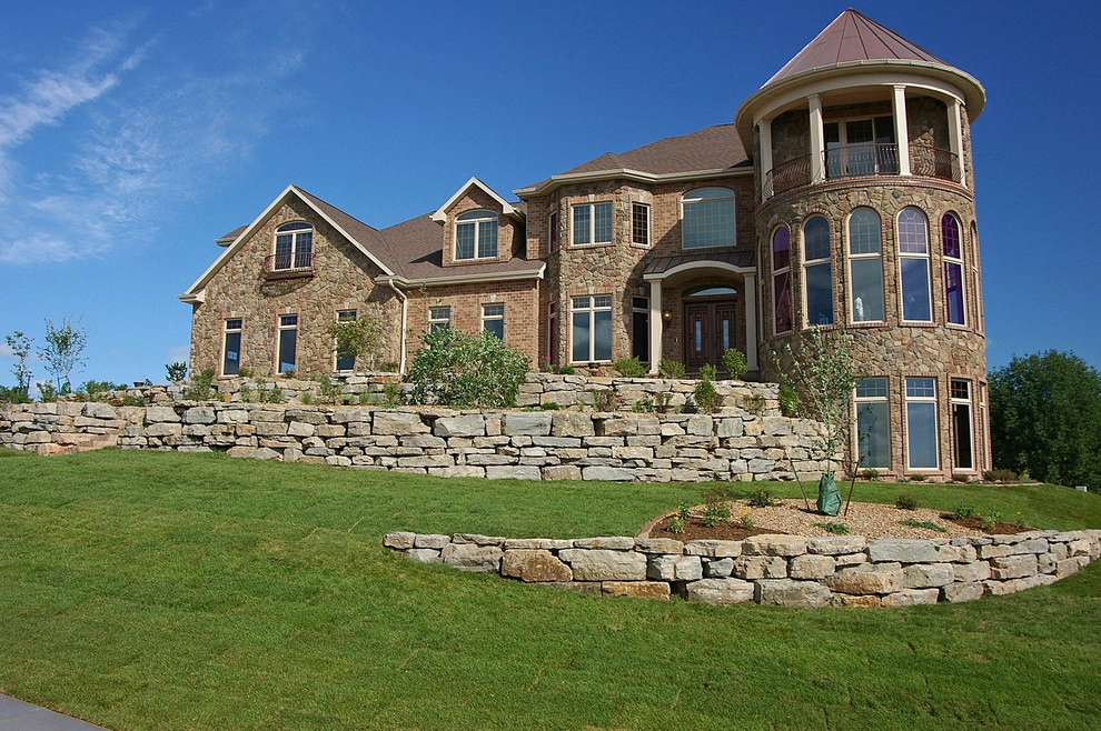 Front Exterior Landscape by Vande Hey Company, Inc - Photo 3
