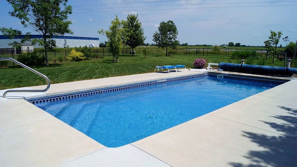 Residential Pools by Vande Hey Company, Inc - Photo 25