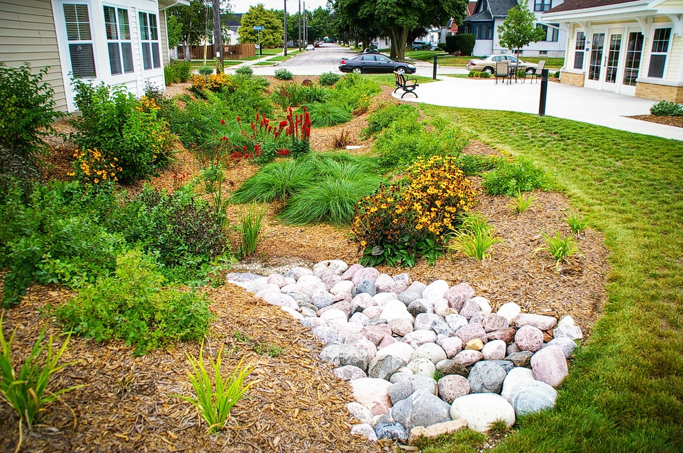 Commercial Hardscapes by Vande Hey Company, Inc - Photo 35