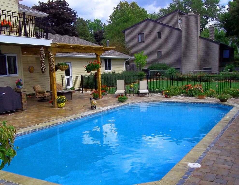 Residential Pools by Vande Hey Company, Inc - Photo 21