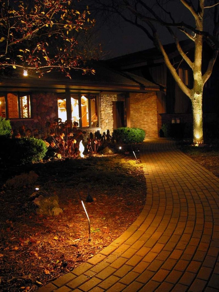 Outdoor Residential Lighting by Vande Hey Company, Inc - Photo 5