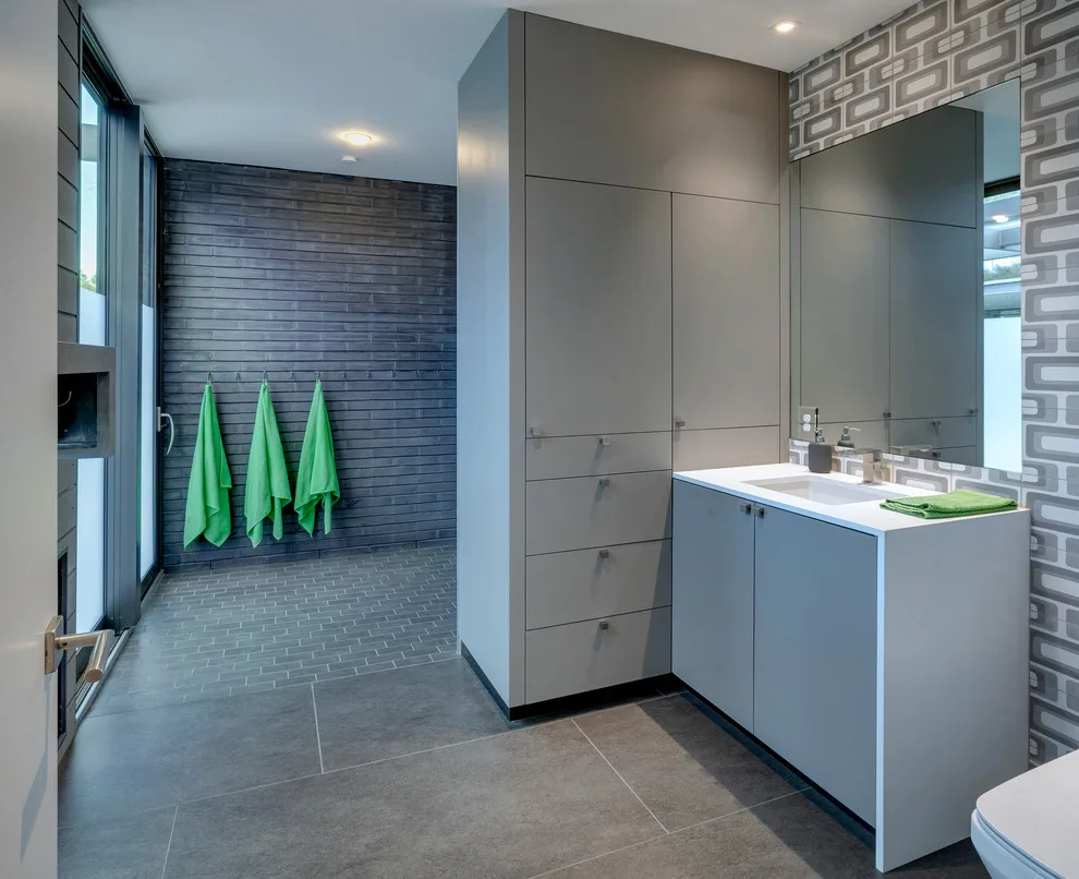 Noble Emblem by Domiteaux Garza Architecture - Photo 12