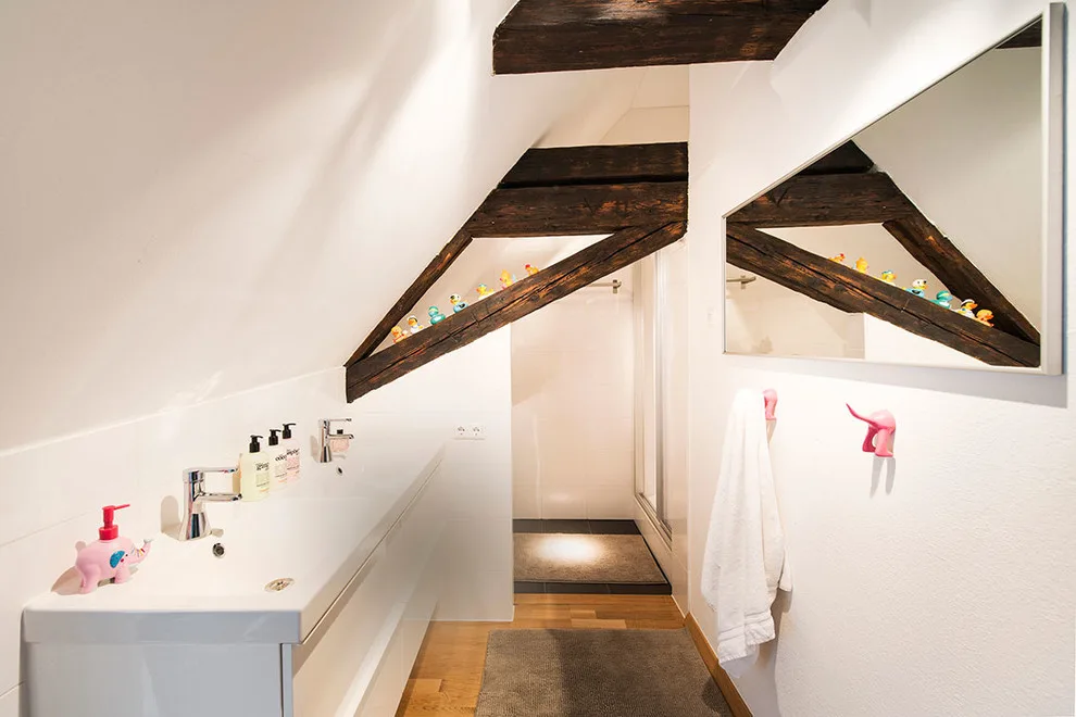Condo Renovation S21 by Wolfgang Pichler Design Inc. - Photo 13
