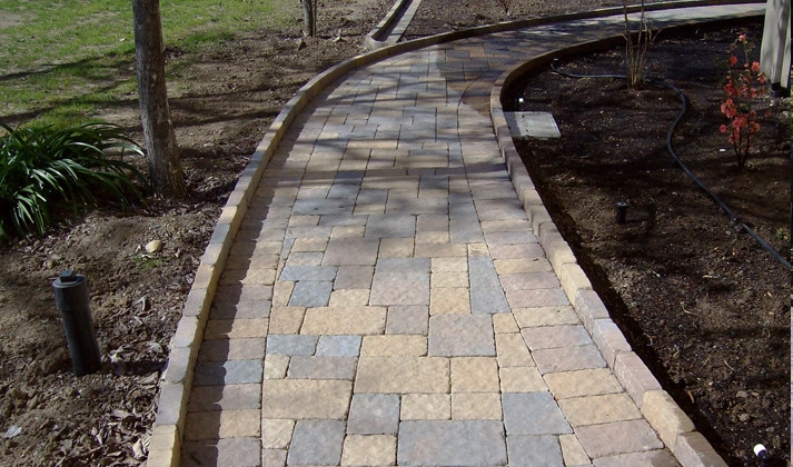 Paved Walkways by Viking Pavers, Inc - Photo 6
