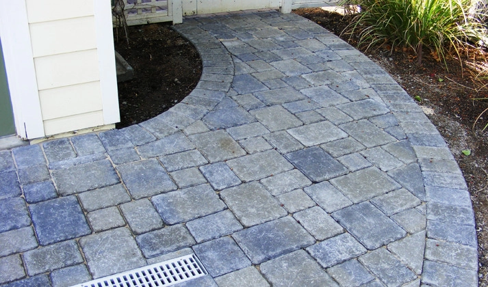 Paved Walkways by Viking Pavers, Inc - Photo 10