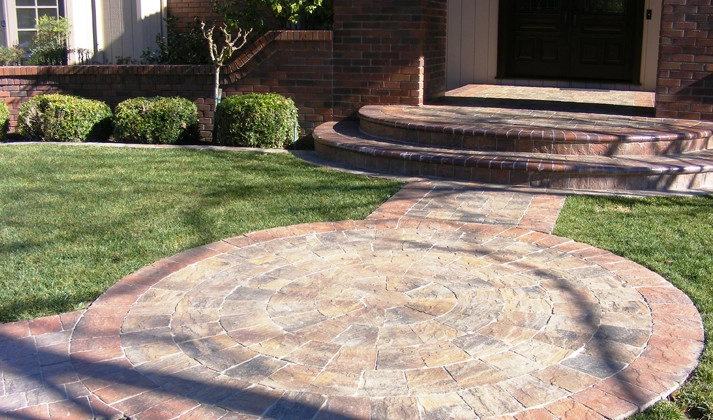 Paved Walkways by Viking Pavers, Inc - Photo 3