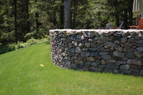Village Green Landscape Contractors, Inc - Photo 4