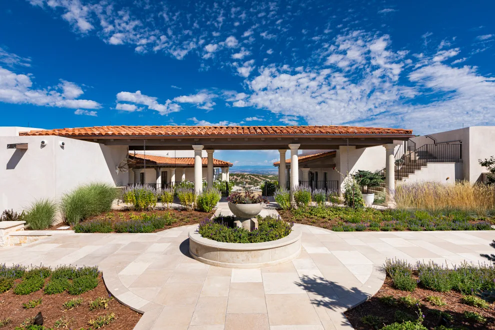 Santa Fe Home by Architectural Alliance LLC - Photo 12
