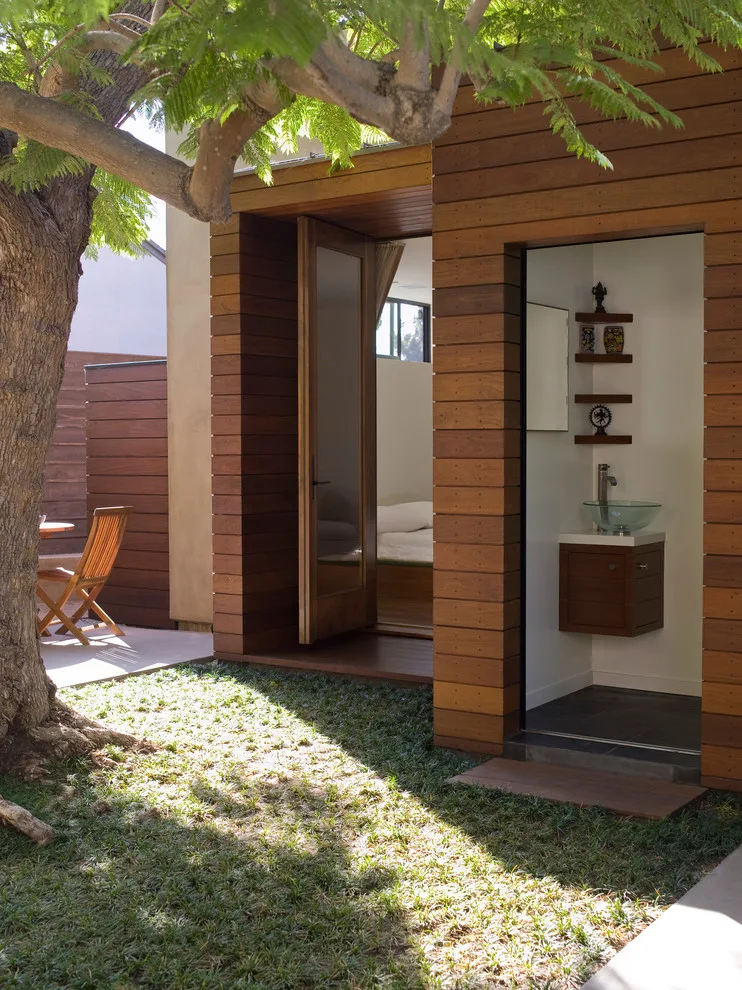 Santa Monica Cottage by GLYNNdesignbuild - Photo 4