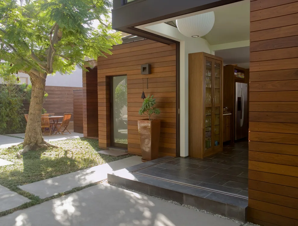 Santa Monica Cottage by GLYNNdesignbuild - Photo 5