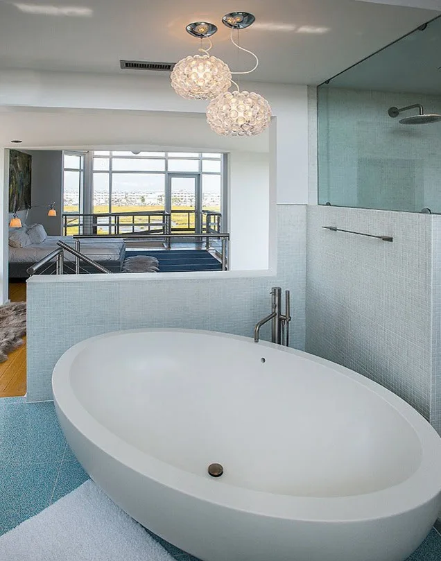 Contemporary Coastal Home by David D. Quillin Architecture - Photo 8