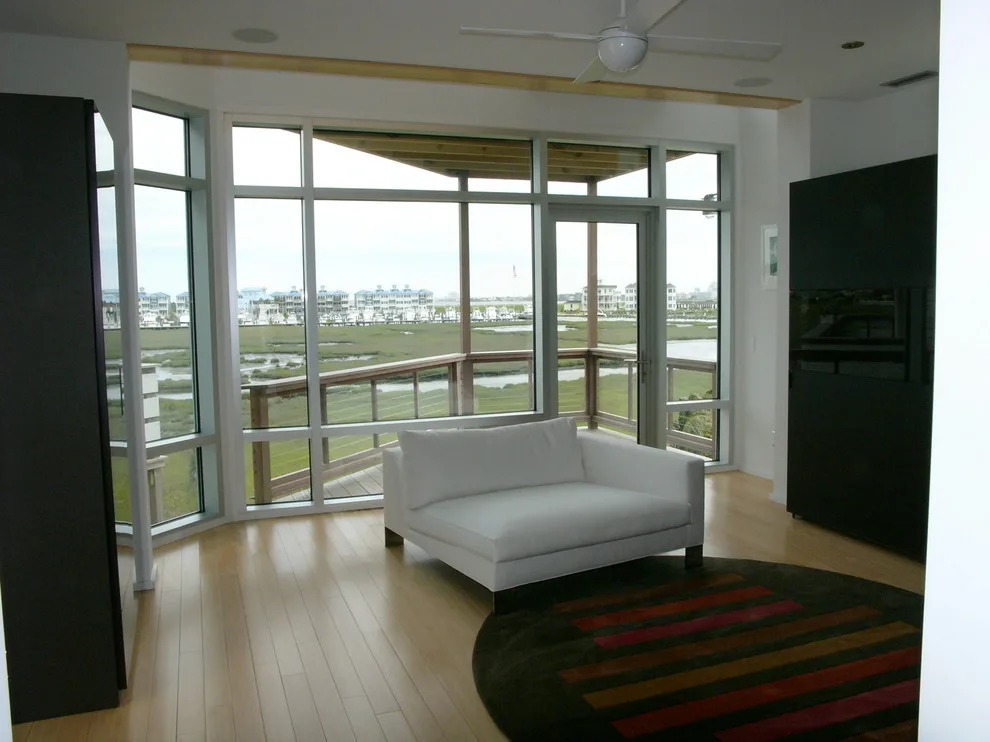 Contemporary Coastal Home by David D. Quillin Architecture - Photo 3
