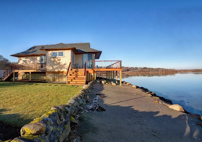 Modern Boathouse by Sherman Associates - Photo 2