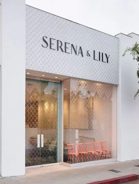 Serena & Lily West LA by Holder Parlette Architecture + Landscapes - Photo 10