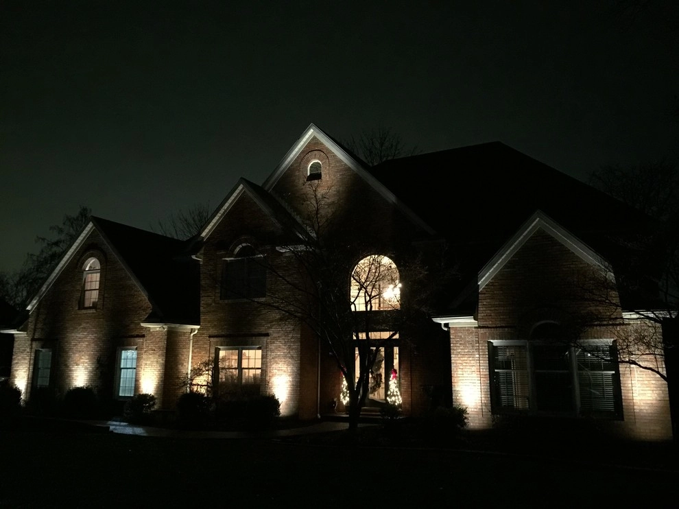 LED Landscape Lighting by VIVID Landscape & Lighting - Photo 4