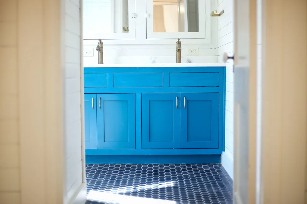 SHEALY | Jayroe Home Renovation by Phase One Design - Photo 7