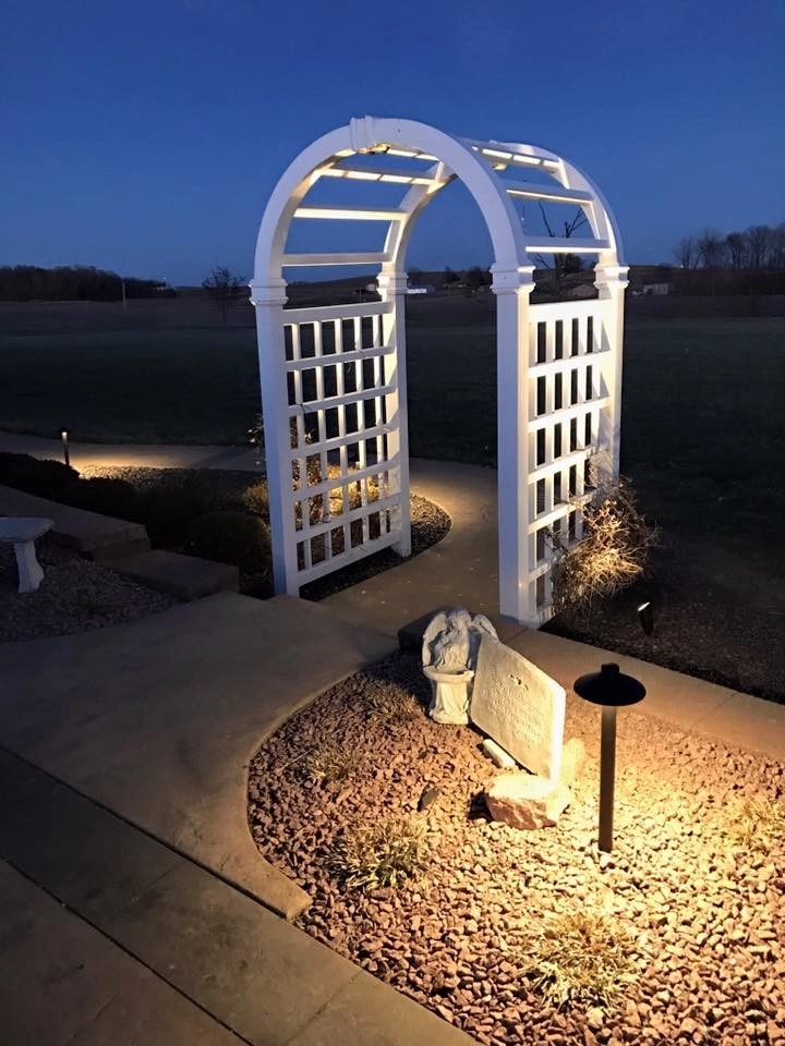 LED Landscape Lighting by VIVID Landscape & Lighting - Photo 27