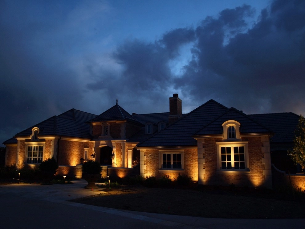 LED Landscape Lighting by VIVID Landscape & Lighting - Photo 20
