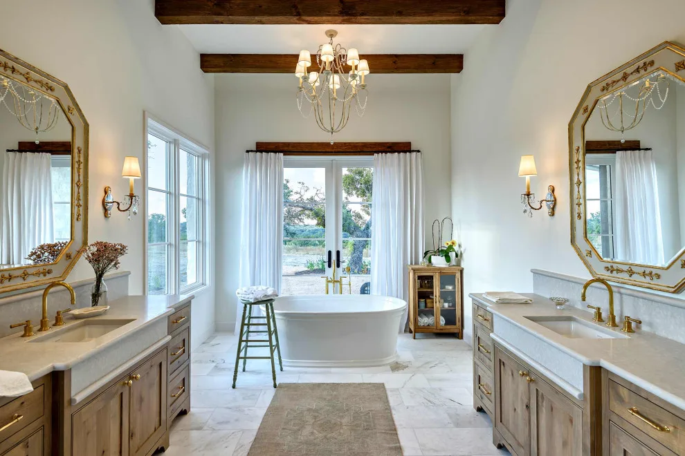 Shiloh Creek Manor by Vanguard Studio Inc. - Photo 10