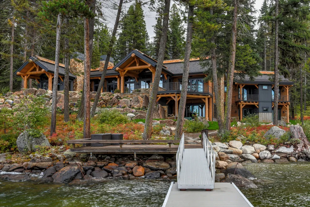 Lakeside Home by J Truex Architecture - Photo 6